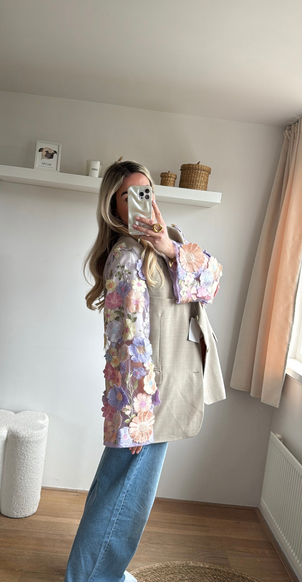 Light flower blazer - beige