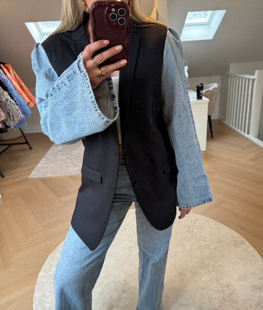 Light denim blazer